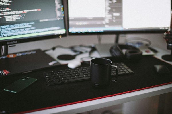 Choisir entre iPhone 13 et Samsung Galaxy S21